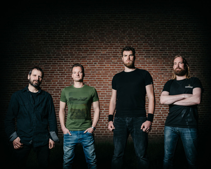 Hilton Dive band photo 2015 download